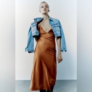 Zara New With Tag Women's V-Neck Thin Straps Long Satin Dress Brown Size Medium